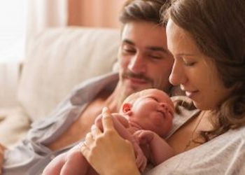 Surviving The Arsenic Hour Tips To Cope With An Unsettled Baby
