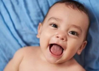 babies start talking