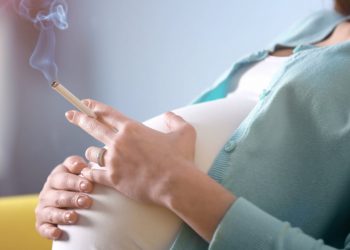 smoking while pregnant