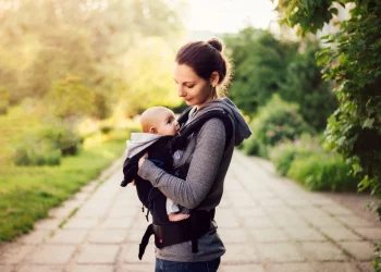Babywearing