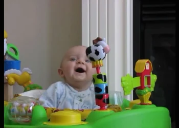 babies laughing