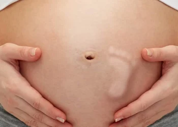 baby kicking