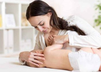 how does breastfeeding work