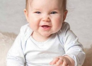 25 Week Old Baby