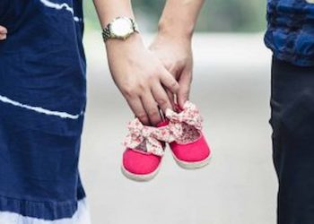Reasons Not To Wait Until Weeks To Announce Pregnancy