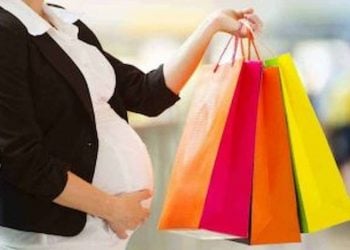 Reasons Why Maternity Clothes Shopping Sucks