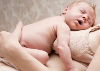 Things You Need To Know About Waking Your Baby For Feeds