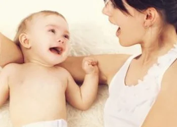 Pretending To Understand Babies Make Them Smarter
