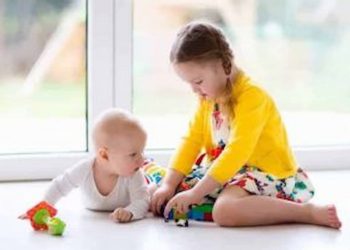 Best Things About Being A Younger Sibling