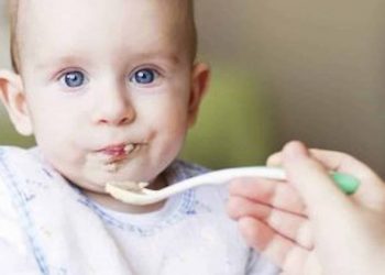 Spoon Fed Babies More Likely To Be Overweight
