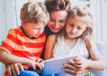 How To End Screen Time Without A Battle Simple Steps