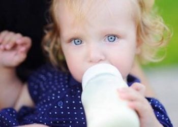 When Do Babies Stop Drinking Formula