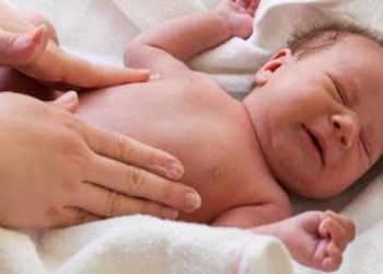Stroking Babies Provides Pain Relief Study Finds